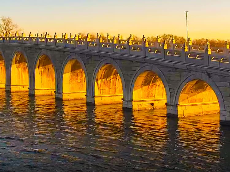 Seventeen hole bridge of the Summer Palace