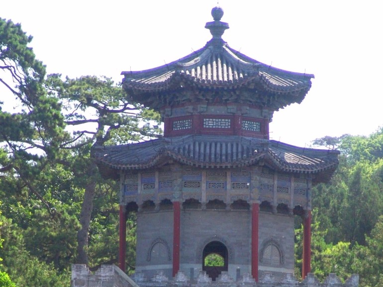 Staying overnight at Yunyan City Pass